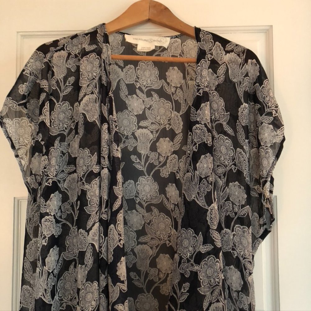 Treasure & Bond Kimono Vest - One Size - Picture 8 of 16